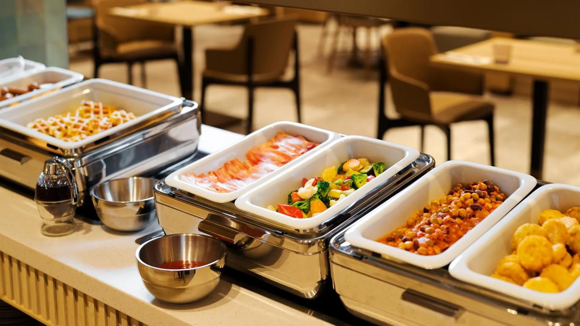 Hilton Garden Inn Kyoto Shijo Karasuma 4*,  Japonya