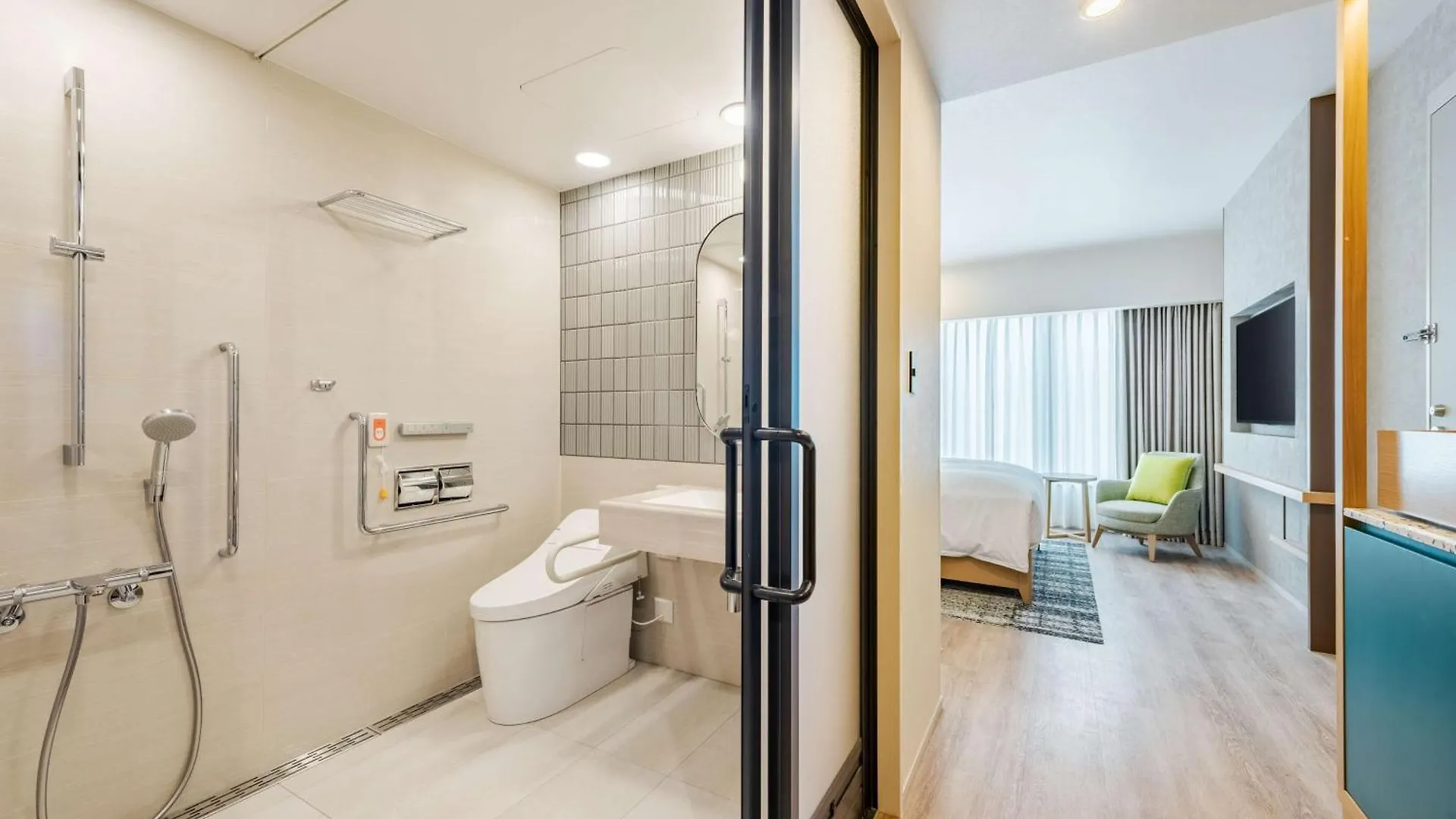Hilton Garden Inn Kyoto Shijo Karasuma Hotel
